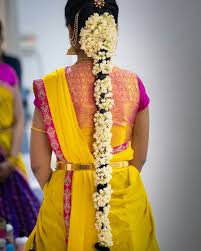 Pin By Kaju Shetty On Jadai Billai Malai Crown Corsage N Hand Bouquet In 2020 Indian Bridal Hairstyles Indian Wedding Hairstyles Traditional Hairstyle