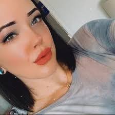 Crystal Benoit's Instagram, Twitter & Facebook