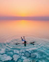 21 1 Mil Curtidas 409 Comentarios Eric Rubens Erubes1 No Instagram It S Called The Dead Sea But I Can Amazing Places On Earth Dead Sea Sea Photography