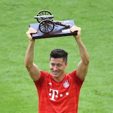 Bundesliga (zweite bundesliga, ˈt͡svaɪ̯tə ˈbʊndəsliːɡa) is the second division of professional football in germany. Robert Lewandowski Wins Second Straight Bundesliga Golden Boot Bavarian Football Works