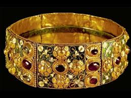 Barbarian kings and courtly culture. The Iron Crown Teacher Curator