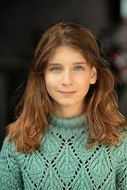 Julia Kovacs's Instagram, Twitter & Facebook