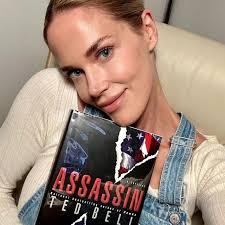 Ted Bell (@hawke_world) • Instagram photos and videos