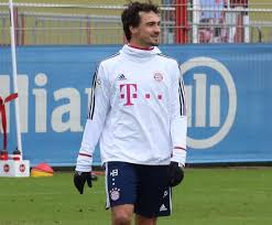 Bayern munich players robert lewandowski and mats hummels argued at training on wednesday, with hummels accusing his teammate of being sluggish and telling him to shut up. bild reported that. Why Mats Hummels Leaves Bayern For Dortmund