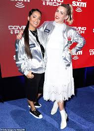 Ben simmons signed a 5 year / $177,243,360 contract with the philadelphia 76ers, including $177 estimated career earnings. Busy Philipps And Lilly Singh Want To Makespaceforwomen As They Hit Up Siriusxm For Super Bowl Week Daily Mail Online