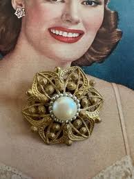 Miriam Haskell Signed Gold Tone Brooch With Pearl,miriam Haskell Pin, Gold  Filagree Brooch, Pearl Jewelry, Pearl Pin, Vintage Pearl Brooch