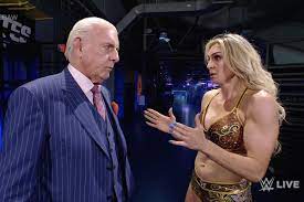 Flair claimed in an instagram post that he injured himself in a fight with a warriors fan. Ric Flair Still Wants To Get Back In The Ring For Wwe Cageside Seats