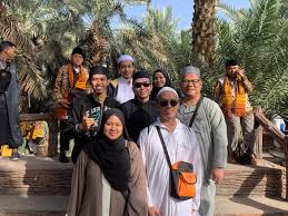 Asral enterprise menjual kelengkapan haji dan umrah telekung jubah. Keperluan Umrah Musim Sejuk Persiapan Sebelum Ke Tanah Suci Tripfez Blog