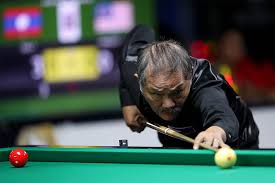 Here is a clear picture of efren using the cue. Noli De Castro Earns Mixed Reactions After Saying Bronze Lang To Efren Reyes Sea Games Win The Summit Express