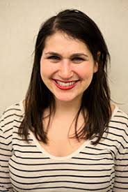 Celia Giles's Instagram, Twitter & Facebook