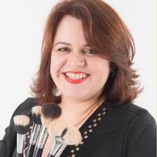 Maquiadoras ganham com a Viradouro