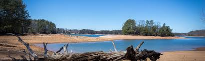 Gated community on lake lanier we are your lake lanier cabin experts. Top 20 Lake Lanier Us Cottage Rentals Vrbo