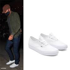 See more ideas about beckham, the beckham david beckham has embarked on his first outing since being banned from driving for six months, as he enjoyed an afternoon at the football with his family. David Beckham Wearing Vans Sneakers In New York On May 30 2021