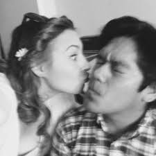 Stream Nikki Knupp music