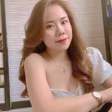 想问下有哪位在iium生孩子呢？想问下服务和价钱如何呢？