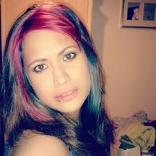 Lizzie Boyd (@LizzieVeganBoyd)