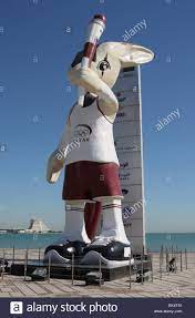 4,698 likes · 525 talking about this. Katar 2022 Wm Maskottchen Und Countdown Clock Auf Doha Am Wasser Stockfotografie Alamy