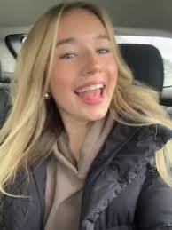 Brittany Evers's Instagram, Twitter & Facebook