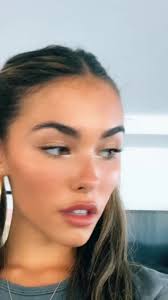 Madisonbeer Bella Poarch | TikTok