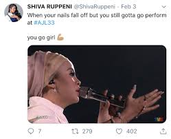 Persembahan siti sarah live di ajl33 dengan lagu semakin lirik penuh : Baru Perasan Siti Sarah Tak Sempat Pakai Penuh Kuku Palsu Masa Giliran Semakin Di Ajl33 Media Hiburan