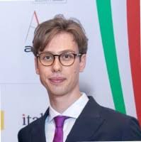 2400+ profils pour “Pizzuto”