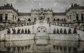 圓明園海晏堂前的十二生肖水法 很珍貴的照片 chinese architecture old photos ancient cities
