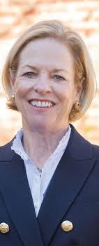 Donna Vroman's Instagram, Twitter & Facebook