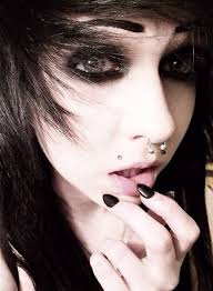 Paris Primeau (parislovescats)