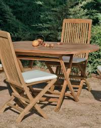 Abris bois à toit plat pour un style contemporain ou chalets traditionnels, tous les styles sont possibles ! Achat Vente Salon De Jardin Bois Teck Table 140cm 4 Chaises Hevea Mobilier De Jardin