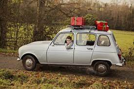 Love This Blog You Will Too Christmas Car Design Mom Christmas Tree With Gifts