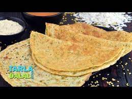 Poha Aur Pili Moong Dal Ka Dosa Dosa Recipe Recipes Yellow Moong Dal