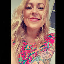 Ideas to encourage 6-month-old to eat solids?