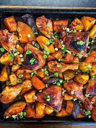 Gochujang Chicken With Vegetables Recipe In 2020 Gochujang Chicken Full Meal Recipes Gochujang