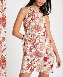From wedding guest dresses to shoe and accessories, your entire wedding guest outfit can be found right here. Our Top 10 Wedding Guest Dresses River Island Edit