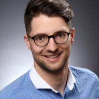 2300+ perfiles de «Abend»