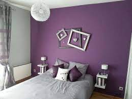 Il te faut un cache sommier. Couleur Prune Conseils Et Idees Pour Decorer Votre Interieur Super Deco