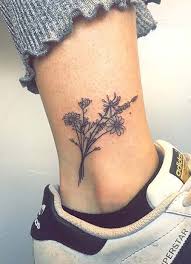 In height, they can take a full back, but rarely wide. 23 Beautiful Flower Tattoo Ideas For Women Stayglam
