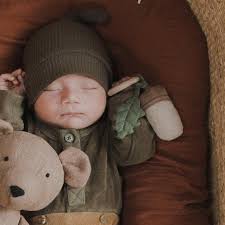 Linen Acorn Rattle: Non-toxic Wooden Teether, Neutral Nursery Decor