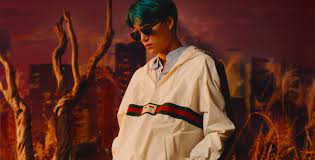 The kai x gucci collection will be available at . Im Neuen The Performers Video Schwelgt Exo Star Kai In Der Vergangenheit Gucci Stories
