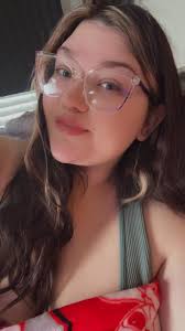 Looking for more girls to play Fortnite with!