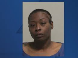 Woman charged in deadly stabbing of Kansas City paramedic previously bit  officer