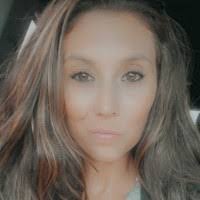 Lisa Minix's Instagram, Twitter & Facebook