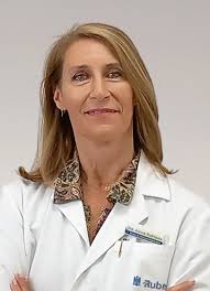 Dra. Aurora Rodríguez Pérez. Especialista en Oncología Radioterápica