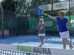 Padel ist im grunde eine auf dieser karte findest du alle aktuellen padel tennis plätze. Padeltennis Begeistert Immer Mehr Bonener Bonen