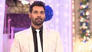 The couple had also recently posted their second baby's picture on their social networking accounts. Shabbir Ahluwalia Wiki Biography Age Girlfriend Kumkum Bhagya