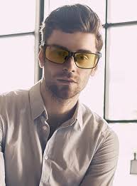 Amazon.com: ANYLUV 男款電競眼鏡藍光眼鏡男款電腦遊戲玩家玻璃UV400 防藍光阻擋螢幕阻擋器眼睛保護: 健康與家庭