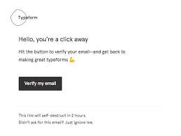 Shape and color is used around the edge of the body text in a creative way. The Right Email Template Size Mailtrap Blog