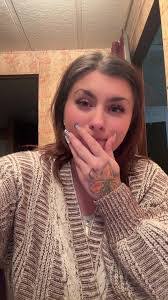 Hailey Schilling's Instagram, Twitter & Facebook