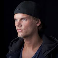Avicii's sound was unique and his drive was untouchable, infusing his unique sound into his music. Avicii 28 Neue Schockierende Details Star Dj Schluckte 20 Pillen Am Tag Stars
