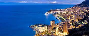 Στο κέντρο της πόλης του ξυλοκάστρου δίπλα στην θάλασσα με θέα στον κορινθιακό κόλπο. Nikaia Kyanh Akth Probhgkia Xristoygenna 2019 Prwtoxronia 2020 Versus Travel